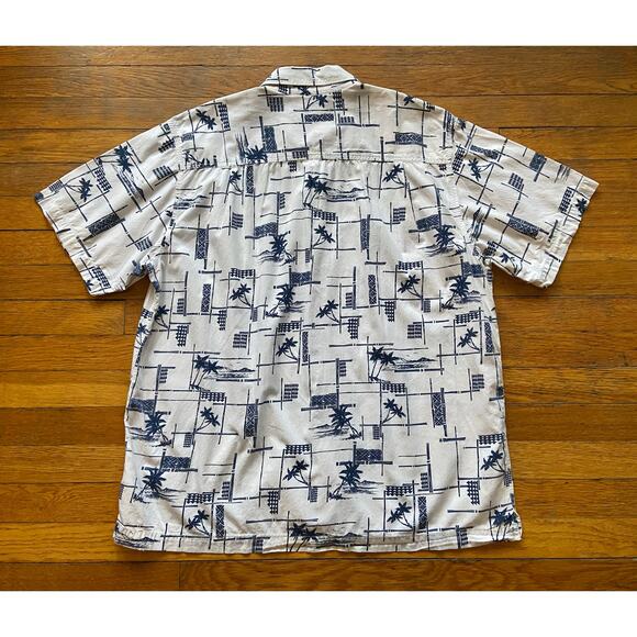 QUIKSILVER Waterman Collection White/Blue Tropical Button Down Shirt sz XL - Picture 6 of 9